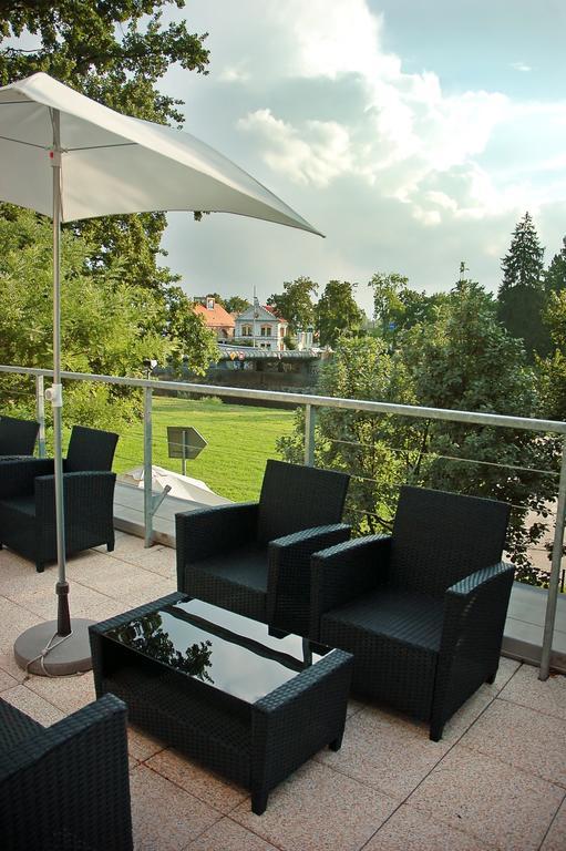 Atelier Lanna Panzió Ceske Budejovice Kültér fotó