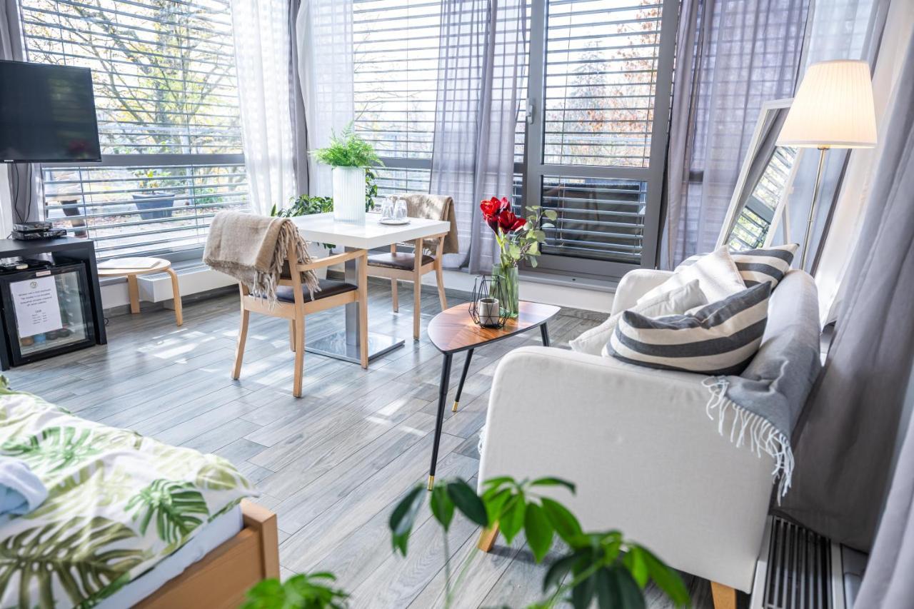 Atelier Lanna Panzió Ceske Budejovice Kültér fotó